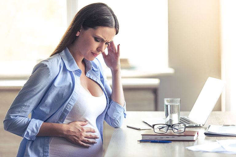 Sức đề kháng suy yếu trong giai đoạn thai kỳ là yếu tố làm gia tăng nguy cơ khởi phát bệnh