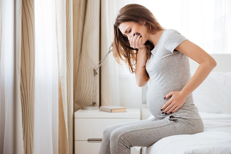 trào ngược dạ dày khi mang thai tháng cuối