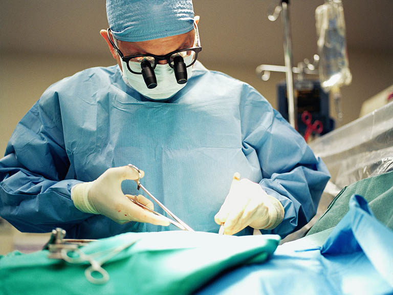 Phẫu thuật cắt dạ dày là nguyên nhân gây ra trào ngược dịch mật
