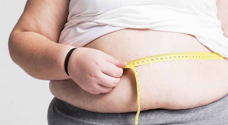 Thừa cân béo phì cũng là nguyên do làm cột sống thoái hóa