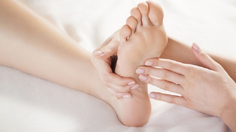 Massage huyệt đạo giúp ngủ ngon hơn