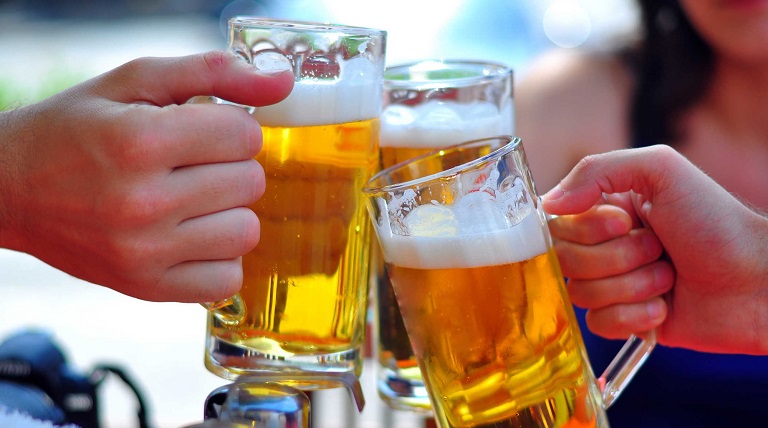 Hạn chế sử dụng bia rượu, thức uống có cồn