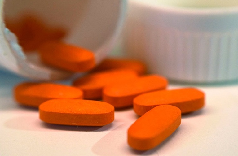 Ibuprofen - Thuốc trị viêm họng giảm nhanh tình trạng sưng đau