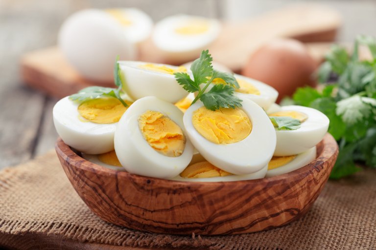 Trứng gà giúp nam giới cải thiện sinh lý và gia tăng tinh binh