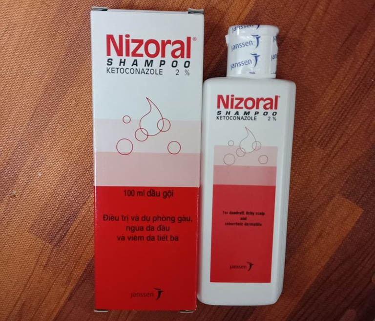 Dầu gội Nizoral giúp phục hồi da đầu chuyên sâu cho tóc thưa, rụng