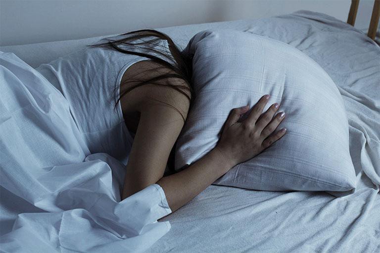 Mất ngủ khiến người bệnh bị trầm cảm