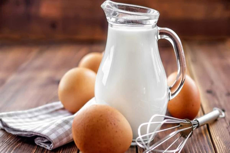Sử dụng trứng và sữa vào buổi sáng rất tốt cho hệ tiêu hóa