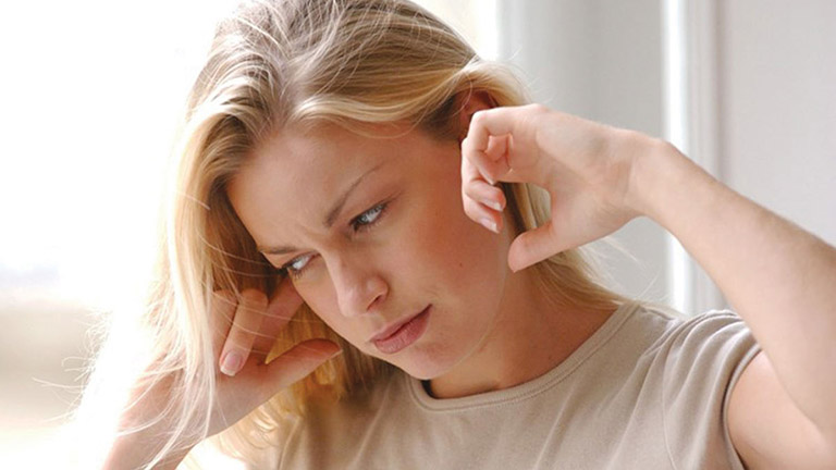 Bệnh rất nguy hiểm và có thể gây ra nhiều biến chứng về thính giác