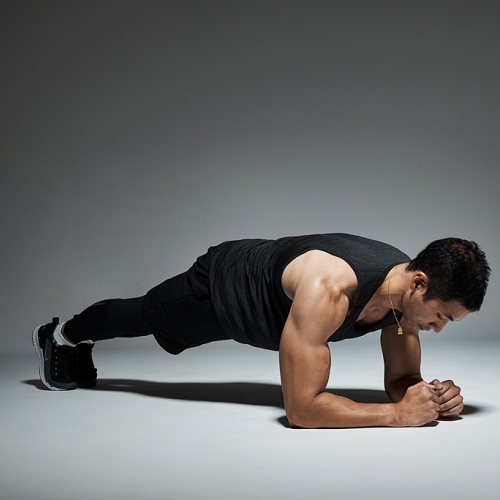 Tập Plank giúp xương khớp linh hoạt