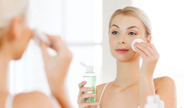 Skincare hàng ngày để giúp da đẹp hơn