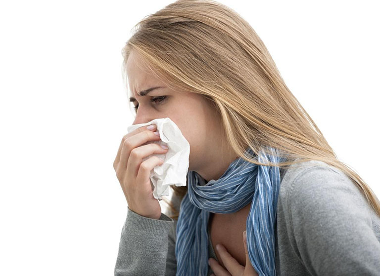 Triệu chứng viêm mũi họng cấp