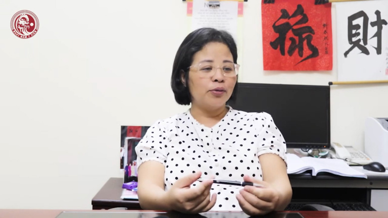 Chị Kim Oanh đánh giá cao phương pháp điều trị mà Trung tâm Phụ khoa Đông y Việt Nam đang áp dụng