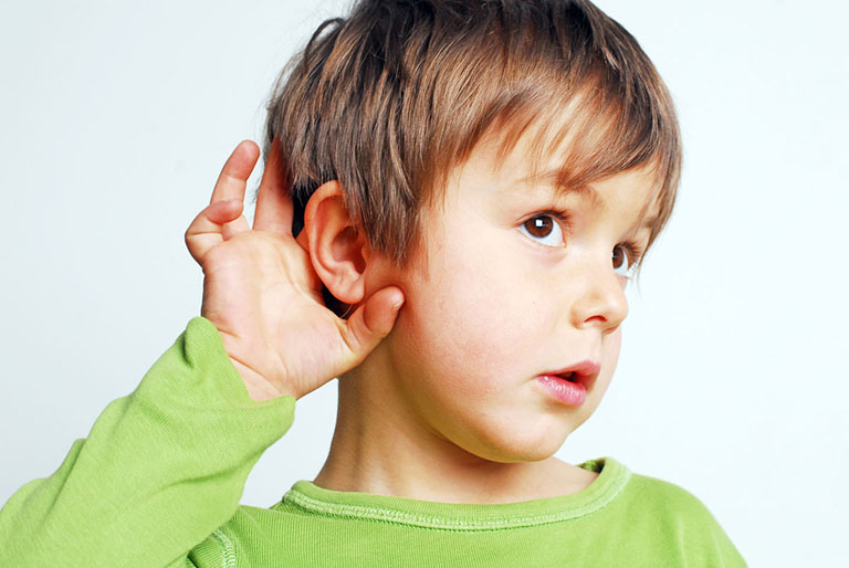 Bệnh viêm VA độ 3 gây biến chứng viêm tai giữa dẫn đến giảm thính lực