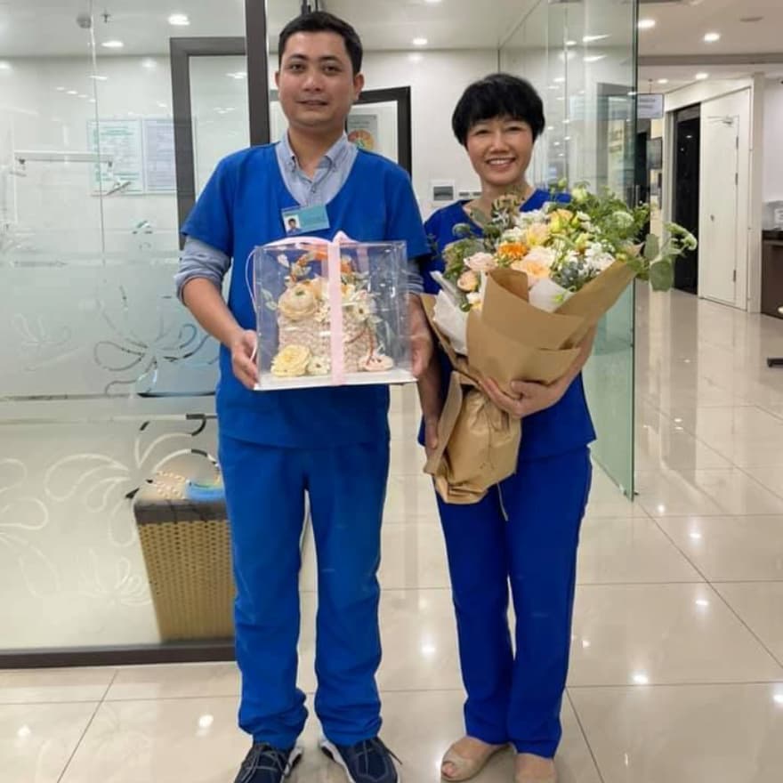 Bác sĩ Quang Anh - Thành viên Hiệp hội Implant Quốc tế ITI, người từng có cơ hội làm việc với Dr Thái Nguyễn Smile